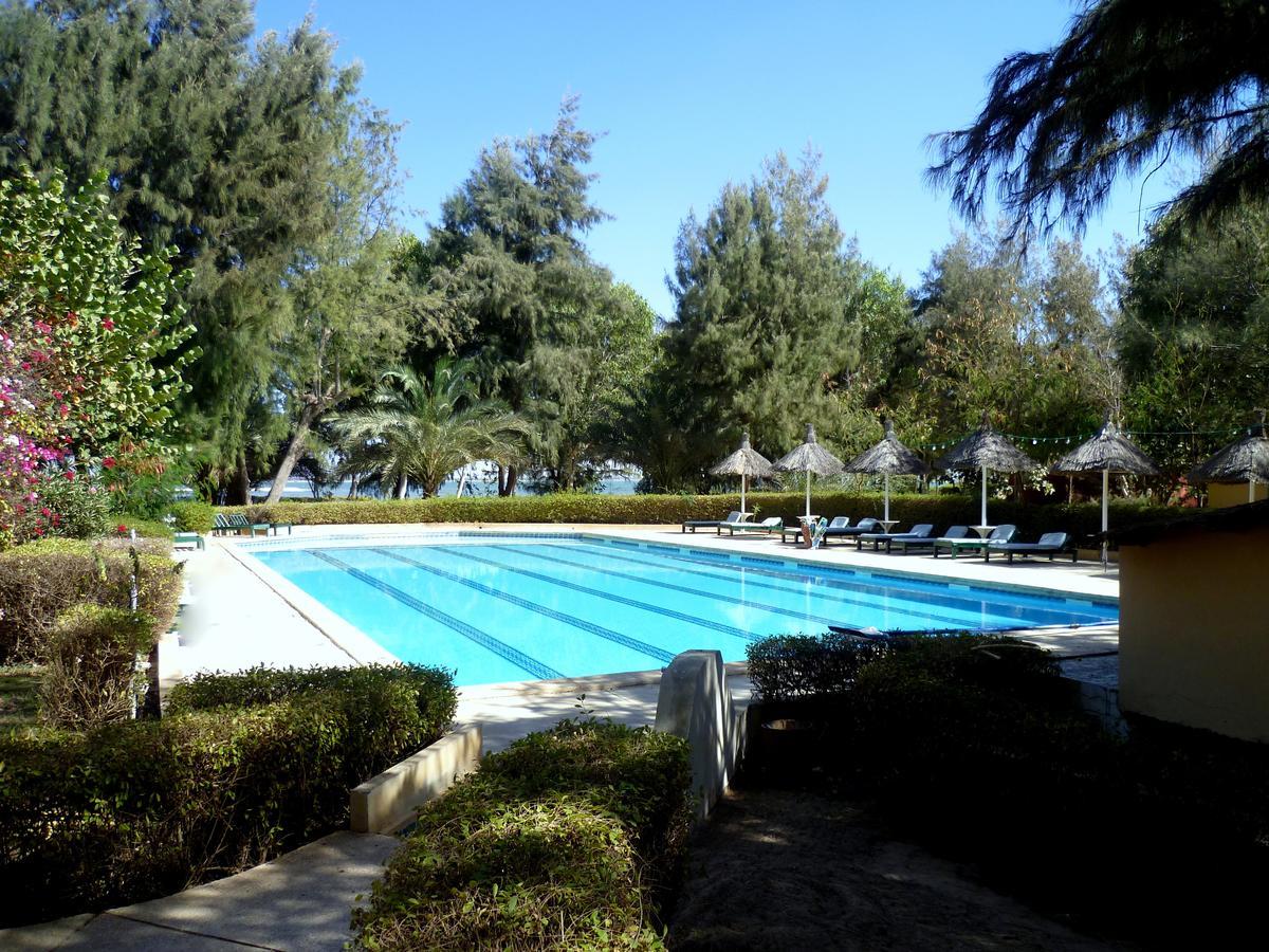 Diamarek Hotel Sur La Plage แซ็ง-ลุย ภายนอก รูปภาพ