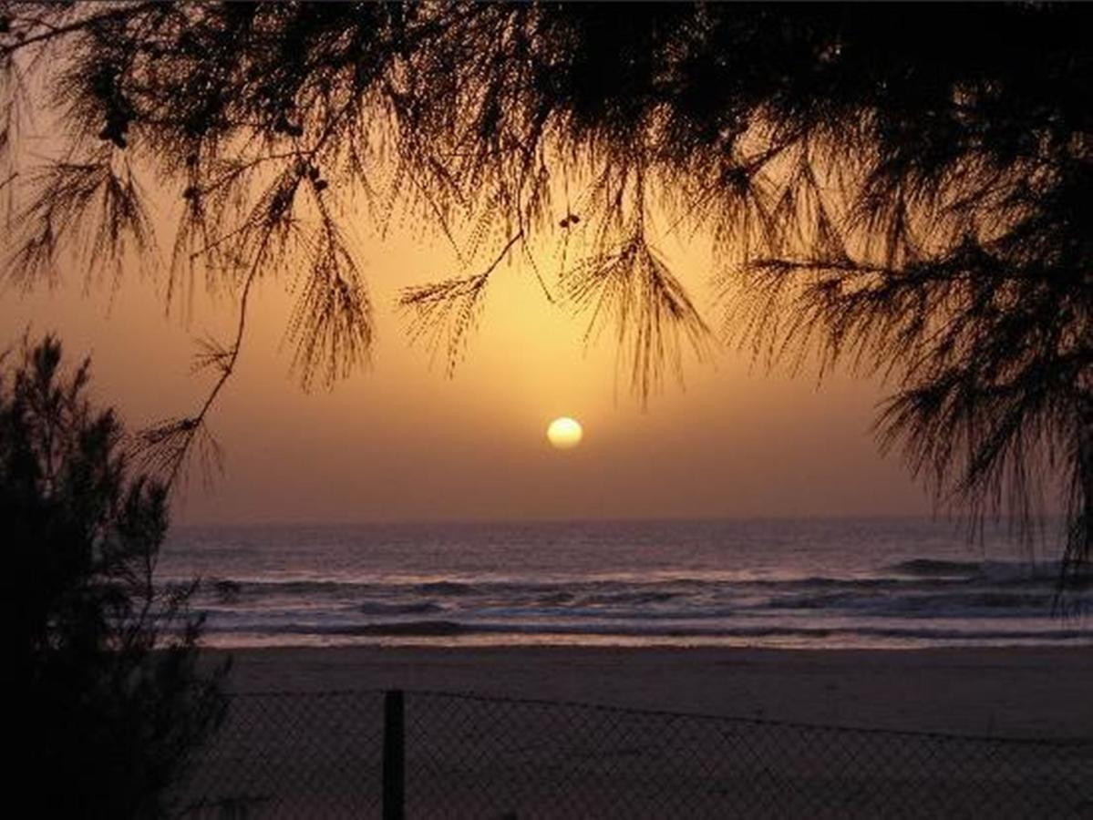 Diamarek Hotel Sur La Plage แซ็ง-ลุย ภายนอก รูปภาพ