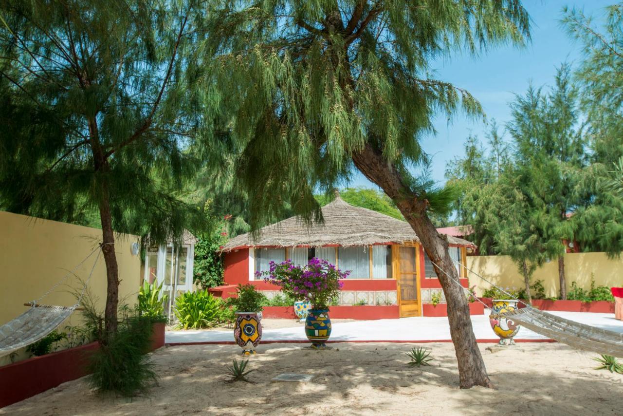 Diamarek Hotel Sur La Plage แซ็ง-ลุย ภายนอก รูปภาพ